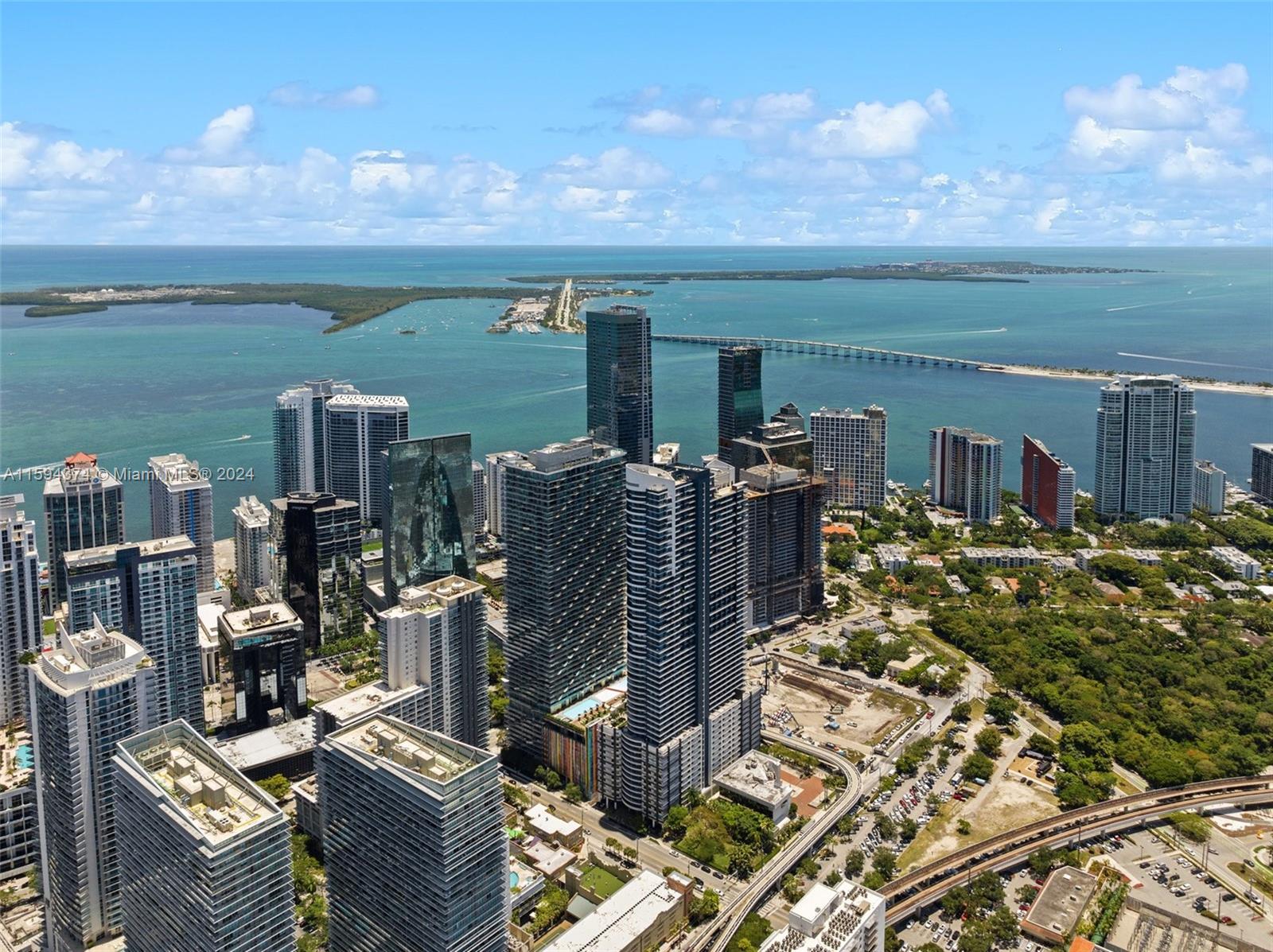 best-buildings-to-live-in-brickell